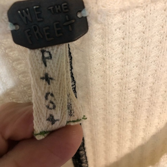 Free People Lovin Leopard Oversized Thermal Sm Tunic V Neck Top Knit Casual Boho - Picture 7 of 7